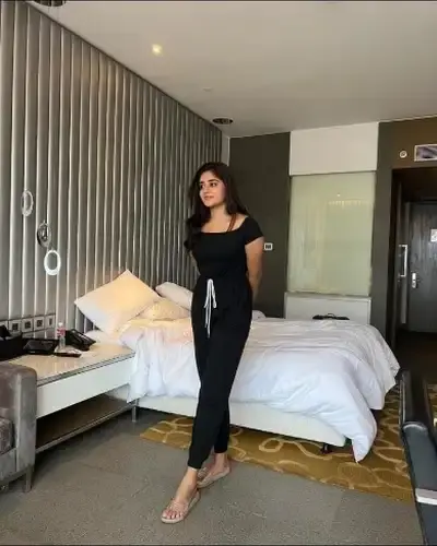 Call Girls Service in Naupada